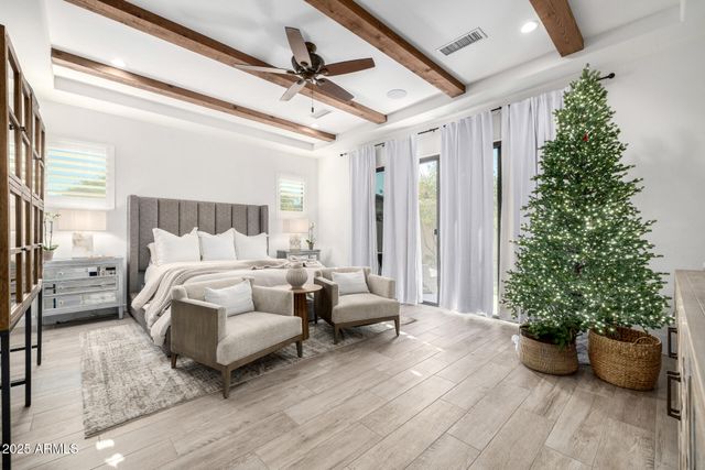 6624 S LAS SETAS Street, Gilbert, AZ 85298