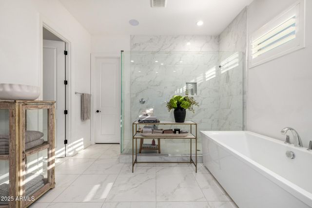 6624 S LAS SETAS Street, Gilbert, AZ 85298