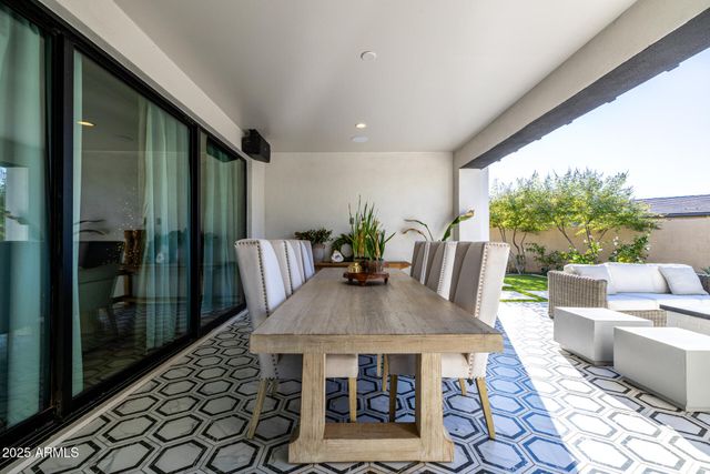 6624 S LAS SETAS Street, Gilbert, AZ 85298