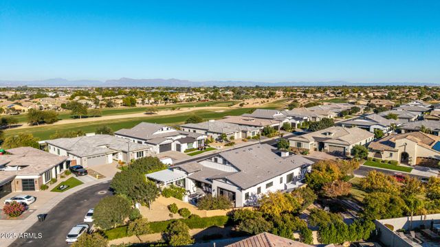 6624 S LAS SETAS Street, Gilbert, AZ 85298