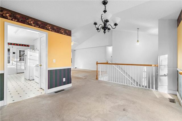 28 Greatwood Drive, White, GA 30184