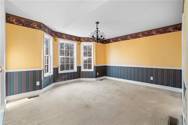 28 Greatwood Drive, White, GA 30184