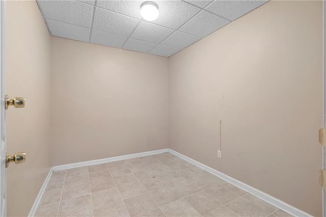 28 Greatwood Drive, White, GA 30184