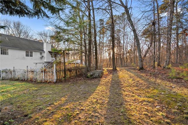 28 Greatwood Drive, White, GA 30184