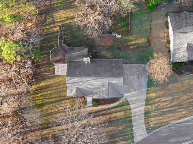 28 Greatwood Drive, White, GA 30184