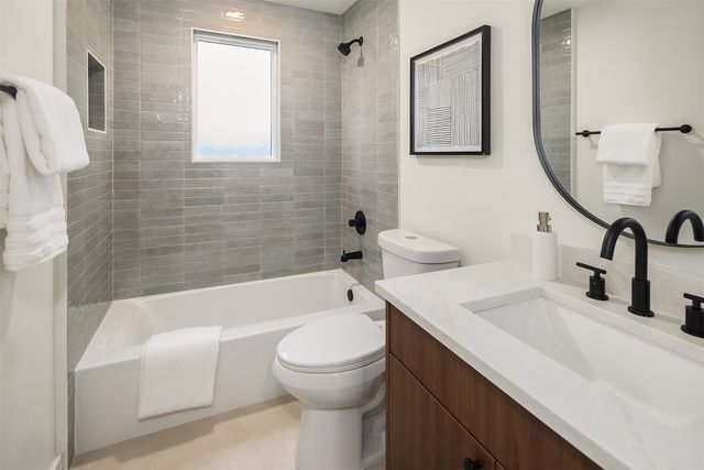 4331 NE 57th Street, Seattle, WA 98105