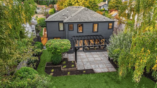 4331 NE 57th Street, Seattle, WA 98105