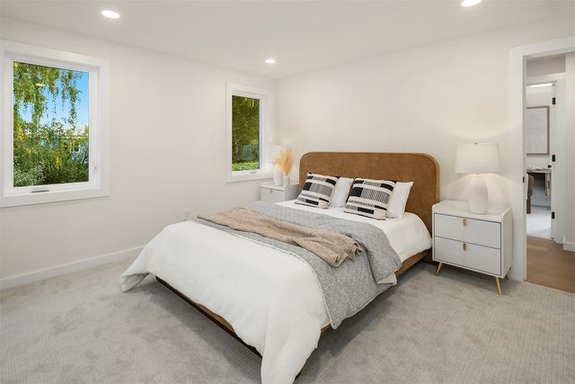 4331 NE 57th Street, Seattle, WA 98105
