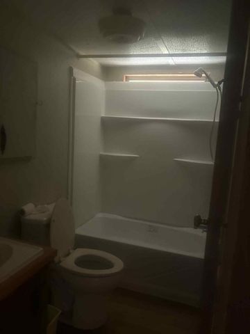 90 W Orange Blossom Ave Avenue, Defuniak Springs, FL 32433