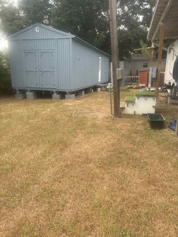 90 W Orange Blossom Ave Avenue, Defuniak Springs, FL 32433