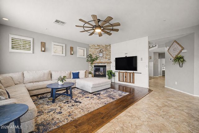 12573 W BLACKSTONE Lane, Peoria, AZ 85383