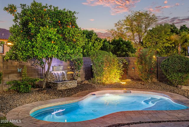 12573 W BLACKSTONE Lane, Peoria, AZ 85383