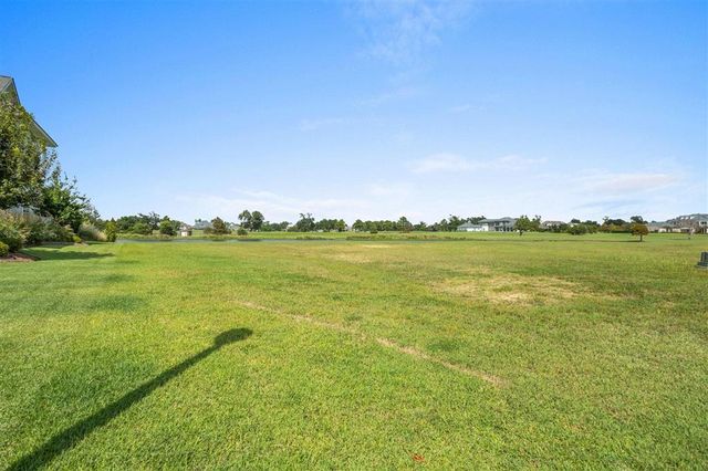 3976 Palmetto Drive, Lake Charles, LA 70605