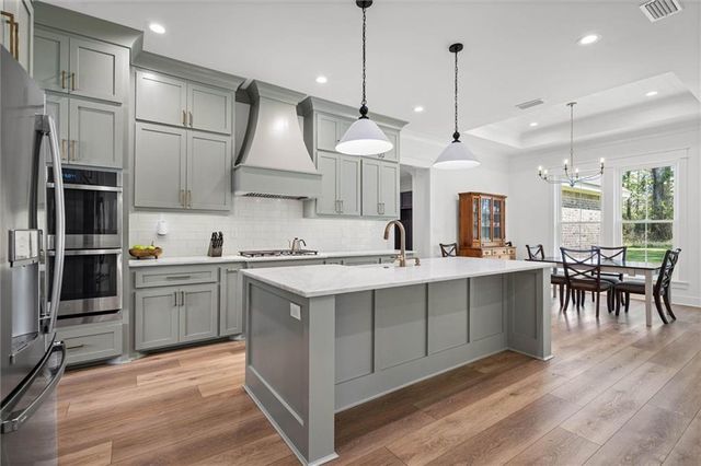 3091 Deer Crest Court, Mobile, AL 36695