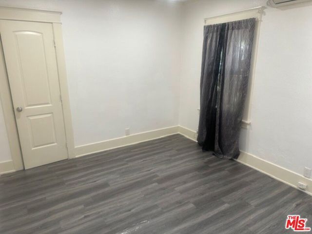 5850 Arlington Avenue, Los Angeles, CA 90043