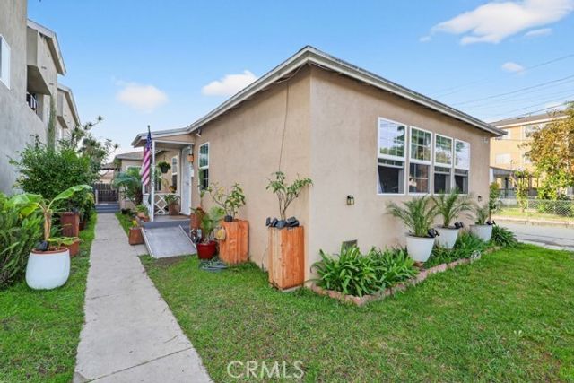 1205 Belmont, Long Beach, CA 90804