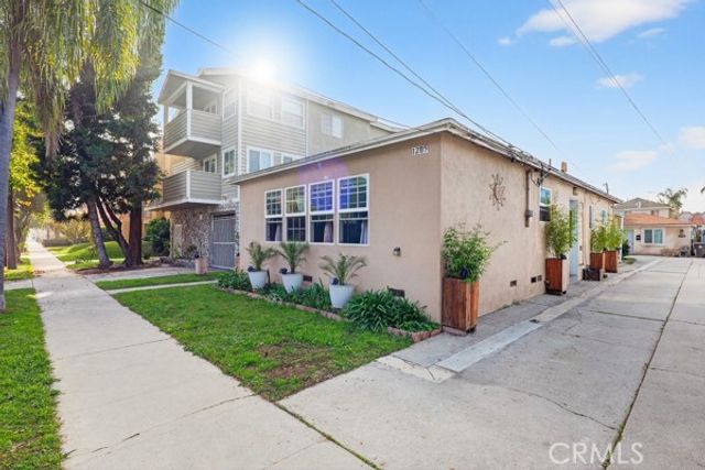 1205 Belmont, Long Beach, CA 90804