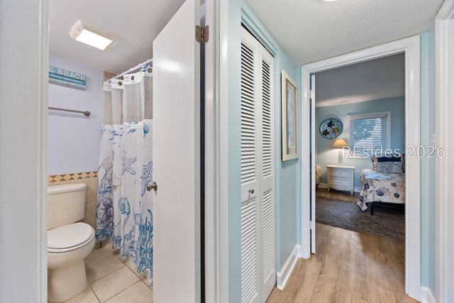 21 S Forest Beach Dr Apt 102, Hilton Head Island, SC 29928