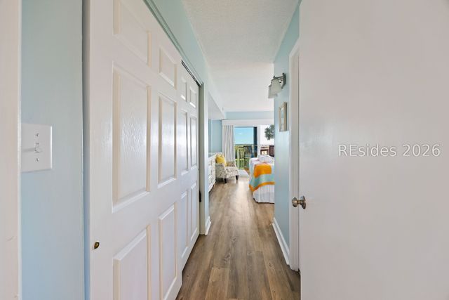 21 S Forest Beach Dr Apt 102, Hilton Head Island, SC 29928