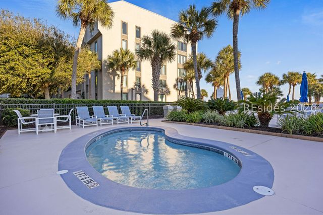 21 S Forest Beach Dr Apt 102, Hilton Head Island, SC 29928