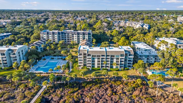 21 S Forest Beach Dr Apt 102, Hilton Head Island, SC 29928