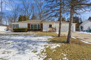 2480 Brownwood Drive, Port Huron Charter Township, MI 48060