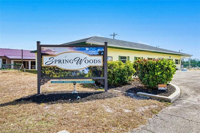 7638 Peyraud DR, North Fort Myers, FL 33917