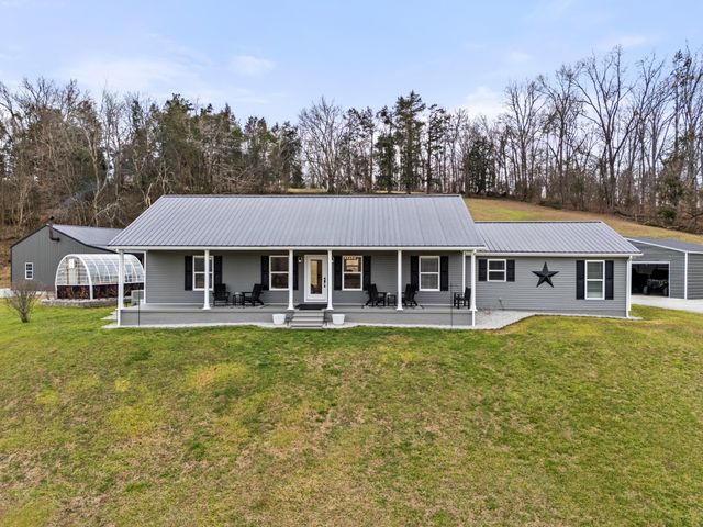 1447 W Beaverdam Rd, Centerville, TN 37033