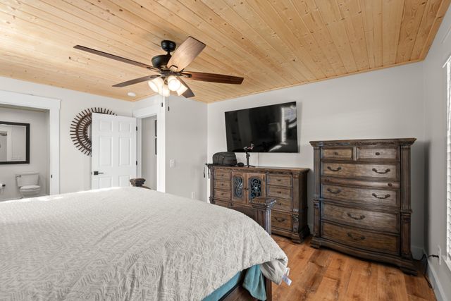 1447 W Beaverdam Rd, Centerville, TN 37033