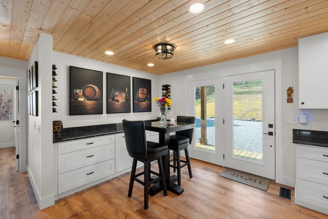 1447 W Beaverdam Rd, Centerville, TN 37033