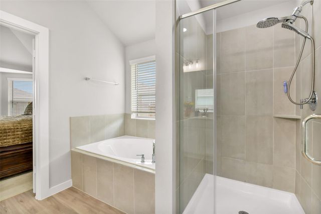 26268 Astral Way, La Marque, TX 77568