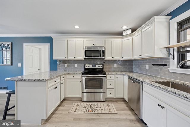 2648 OGDEN AVE, Upper Chichester, PA 19061