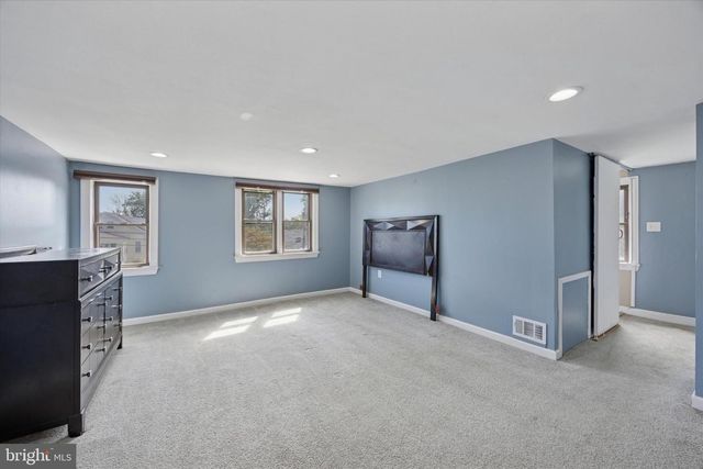 2648 OGDEN AVE, Upper Chichester, PA 19061
