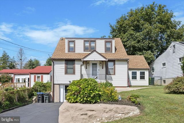 2648 OGDEN AVE, Upper Chichester, PA 19061