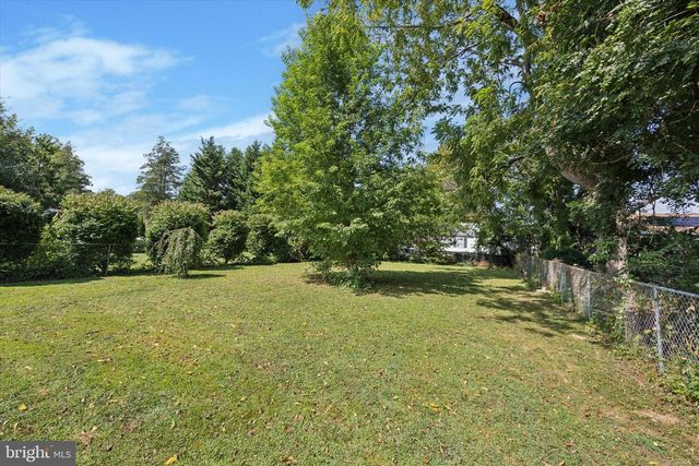 2648 OGDEN AVE, Upper Chichester, PA 19061