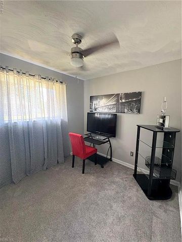 637 44th ST, Newport News, VA 23607