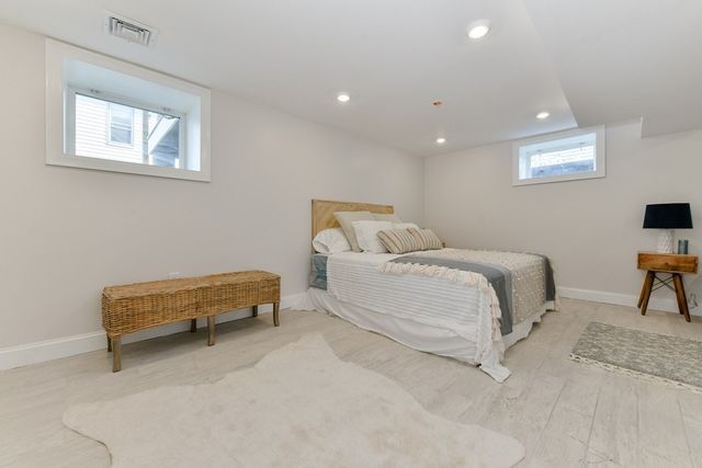 224 Newbury Ave 1, Quincy, MA 02171