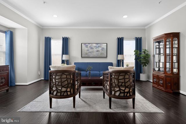 2526 BALDWIN CRES NE, Washington, DC 20018