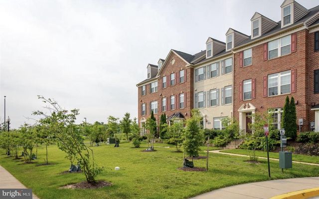 2526 BALDWIN CRES NE, Washington, DC 20018