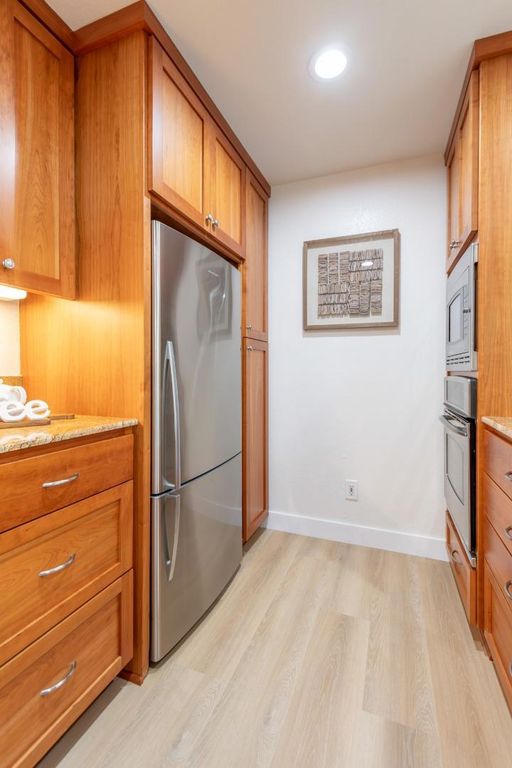 Image 18 of property listing at 628 Picasso Terrace, Sunnyvale, CA 94087