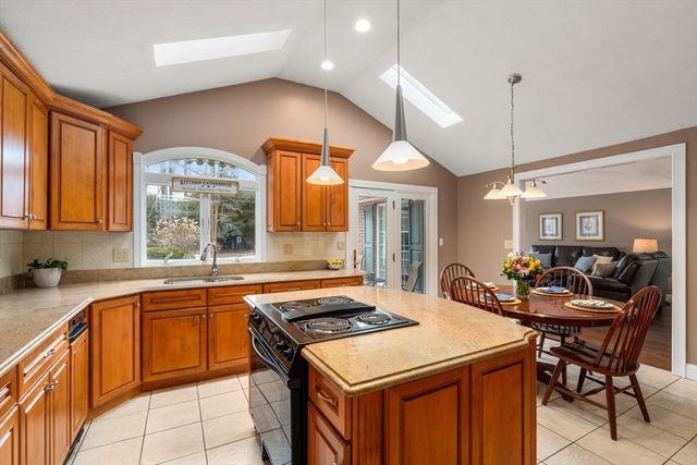 50 Stock Farm Road, Sudbury, MA 01776