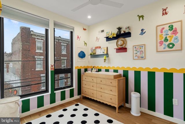 1232 LEOPARD ST, Philadelphia, PA 19125