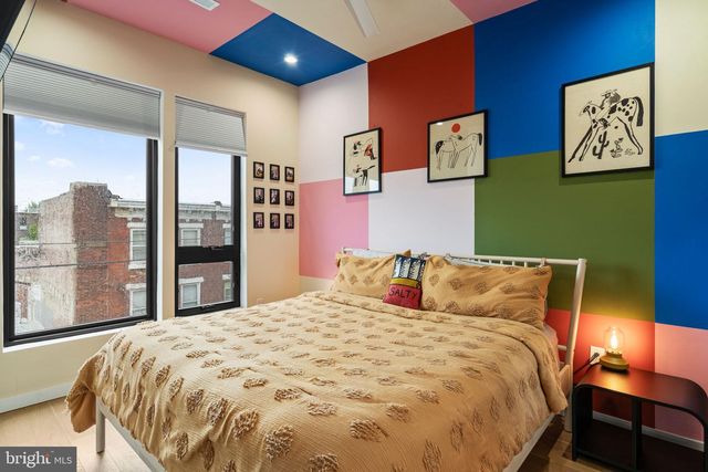 1232 LEOPARD ST, Philadelphia, PA 19125