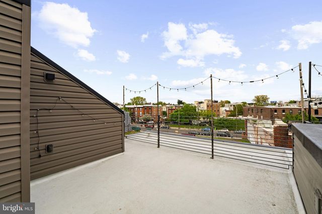 1232 LEOPARD ST, Philadelphia, PA 19125