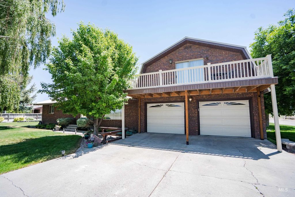 805 W 400 S, Heyburn, ID 83336