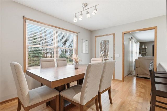 22326 HARBOR Lane, Council Bluffs, IA 51503