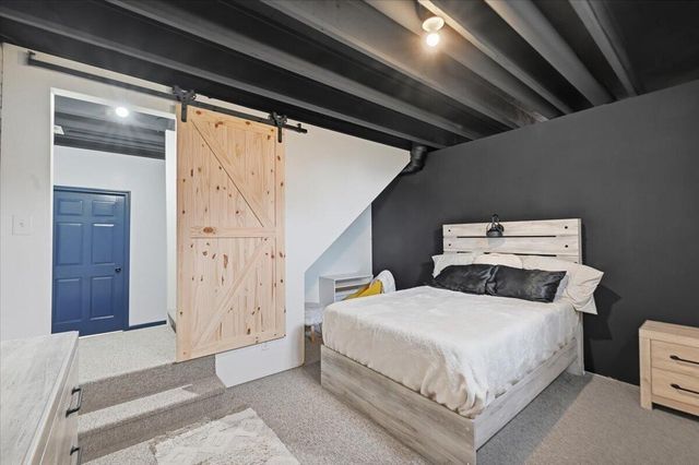 22326 HARBOR Lane, Council Bluffs, IA 51503