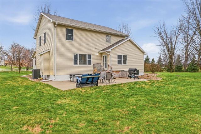 22326 HARBOR Lane, Council Bluffs, IA 51503