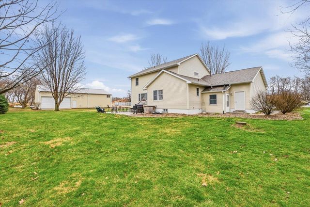 22326 HARBOR Lane, Council Bluffs, IA 51503