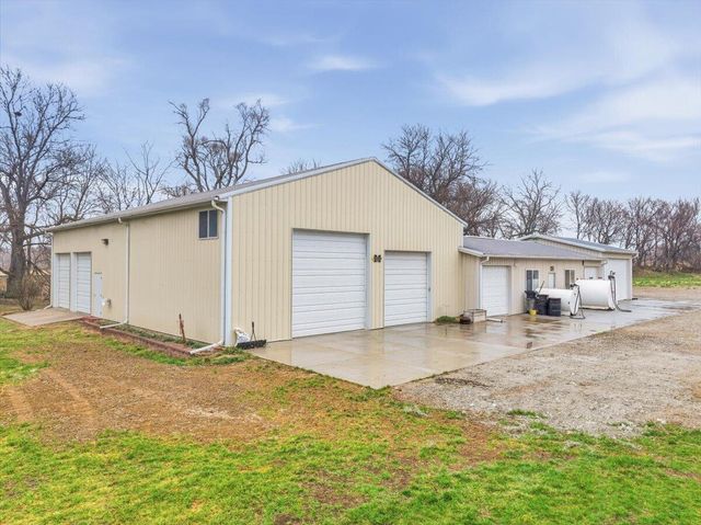 22326 HARBOR Lane, Council Bluffs, IA 51503